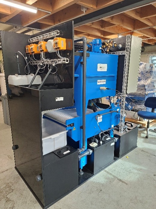 SOM Blue 200 montée dans Rack