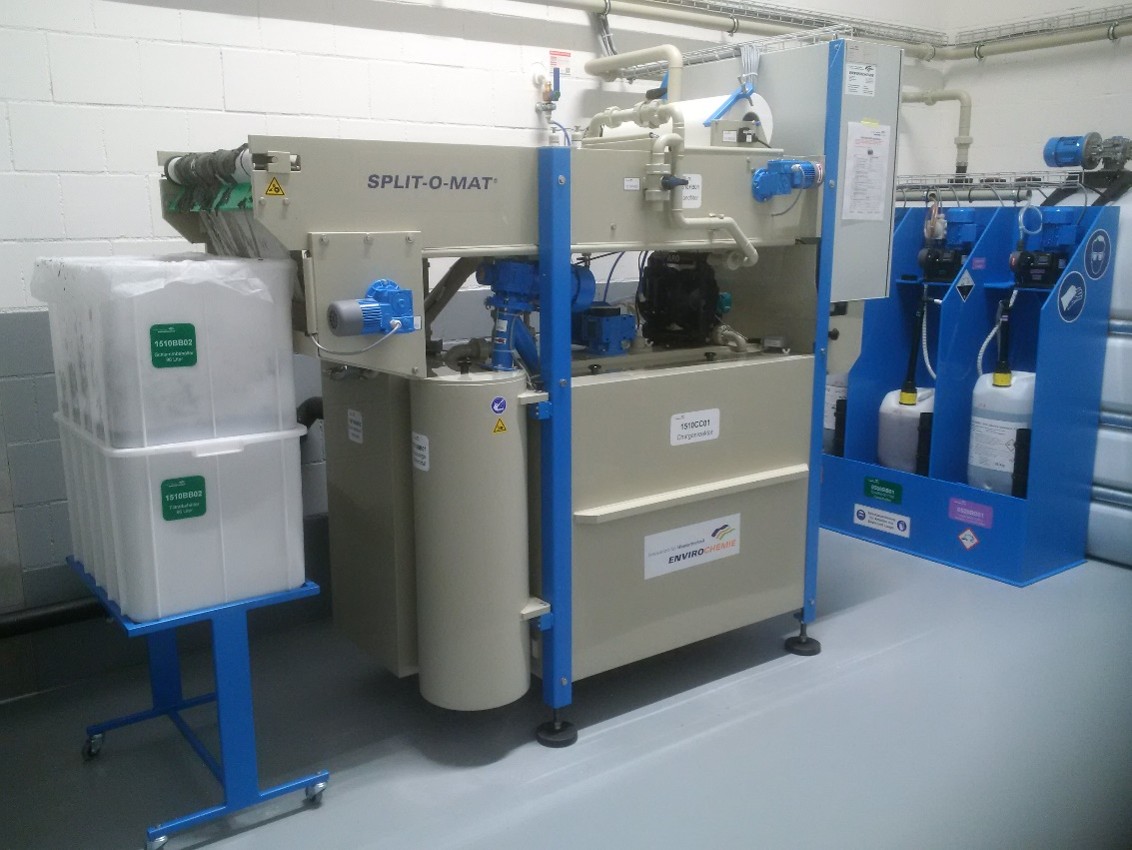 SOM Grey Line standard